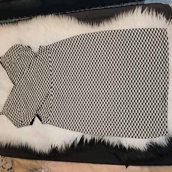 H&M Black & White Spaghetti Strap Slip On Dress, Pre-loved in EC, Size Small - Picture 2 of 8